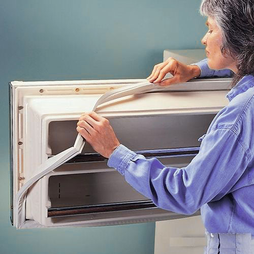 заміна гуми на холодильнику